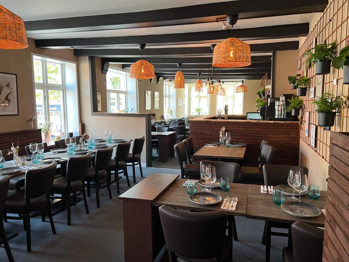 Hotel Vin & Gastro Обенро Экстерьер фото